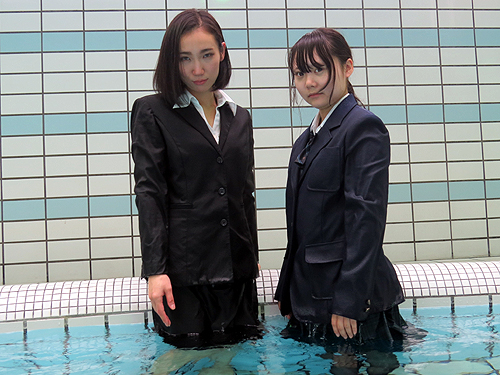 Japanese Wet&Messy with suit or outfit for office: WET GIRLS 10 chapter2